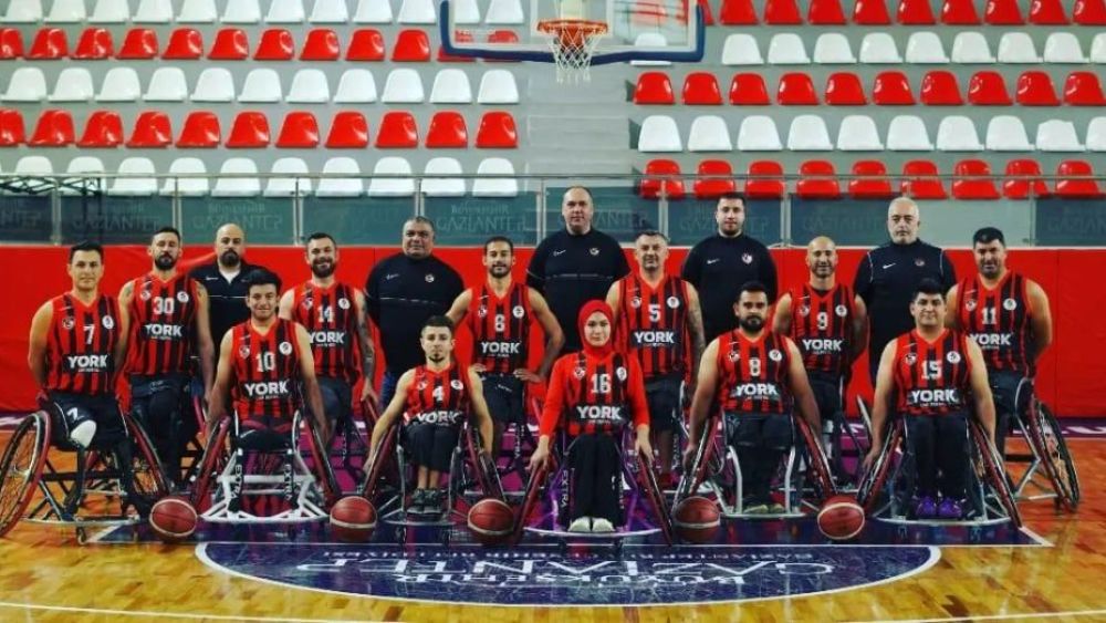 Engelli Basketçiler Almanya'ya gitti